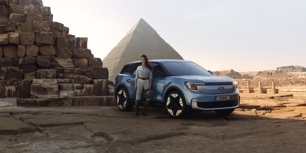 Una mujer dará la vuelta al mundo en un Ford Explorer eléctrico