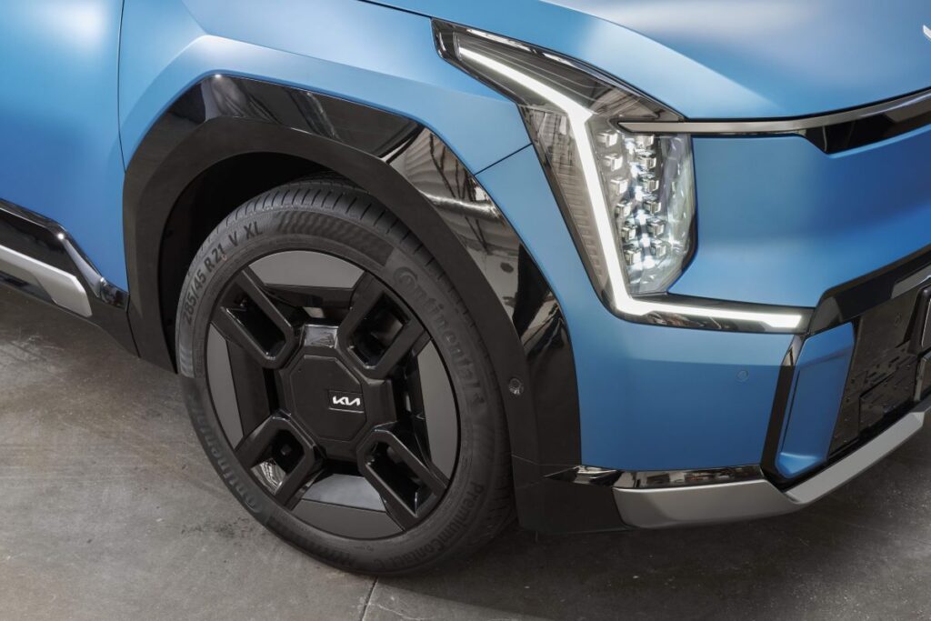 ¿ Por qué las llantas han sido un elemento decisivo de diseño en los autos electricos?