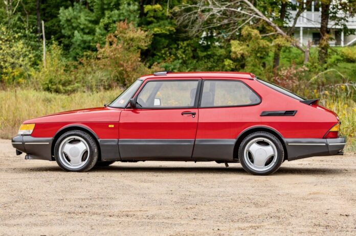 Saab-900-SPG-1990-1