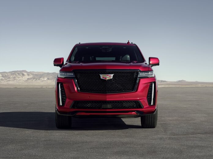 2023-Cadillac-Escalade-V-002