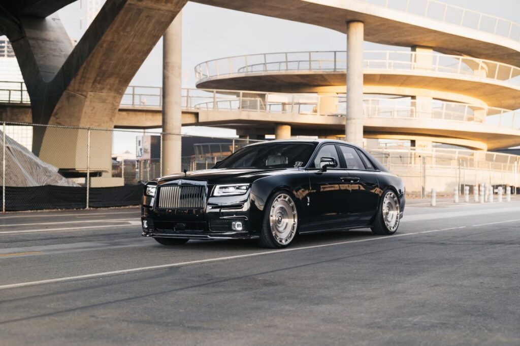 Un Rolls-Royce Ghost se presentará personalizado por Urban Automotive en el SEMA 2023